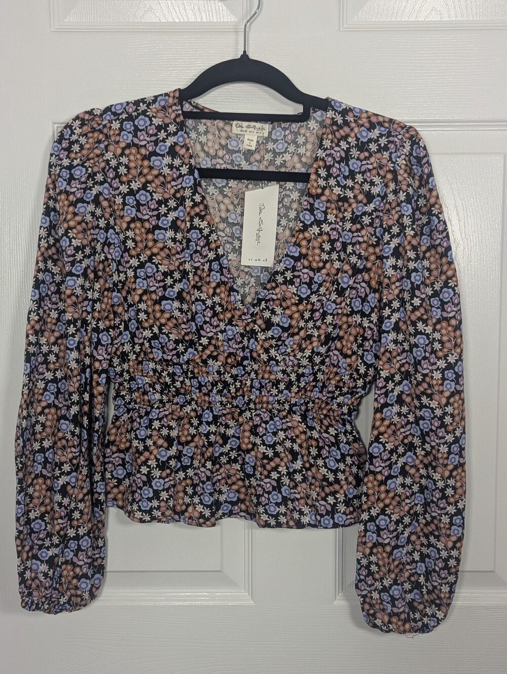 Miss Selfridge NWT Floral V-Neck Shirred Waist Peplum Blouse Puff Sleeve US 4
